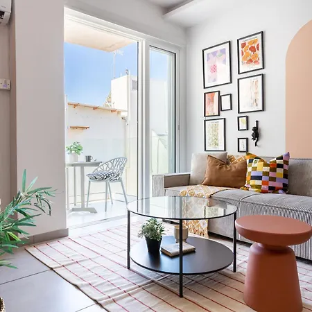 Made With 1-br By Finikoudes Apartment
