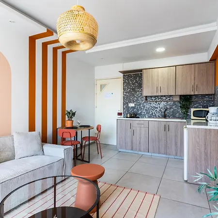 Apartment Made With 1-br By Finikoudes *