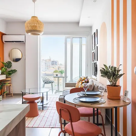 Made With 1-br By Finikoudes Appartement