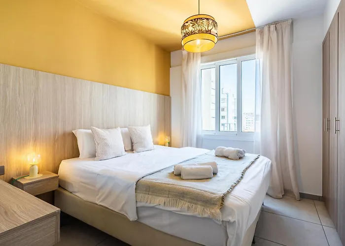 Apartment Made With 1-br By Finikoudes Larnaka